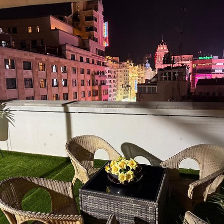 Penthouse Madrid View Apartment ภายนอก รูปภาพ